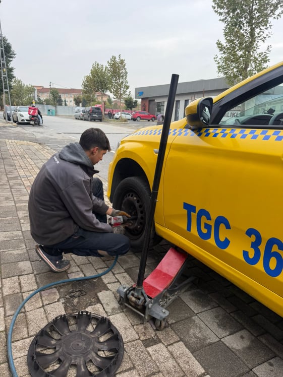 Furkan Oto Lastik 7/24 Yol Yardım