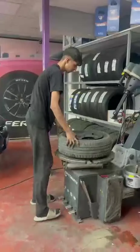 Makine ile Lastik Sökme-Takma Uygulaması