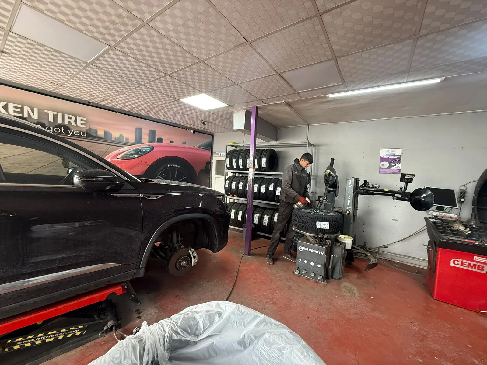 Servis içinde lastik montajı | Furkan Oto Lastik